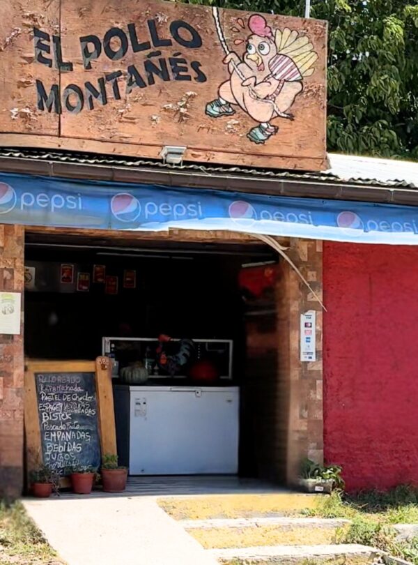 Escapadas Cajón del Maipo, El Pollo Montañes, San José de Maipo 1