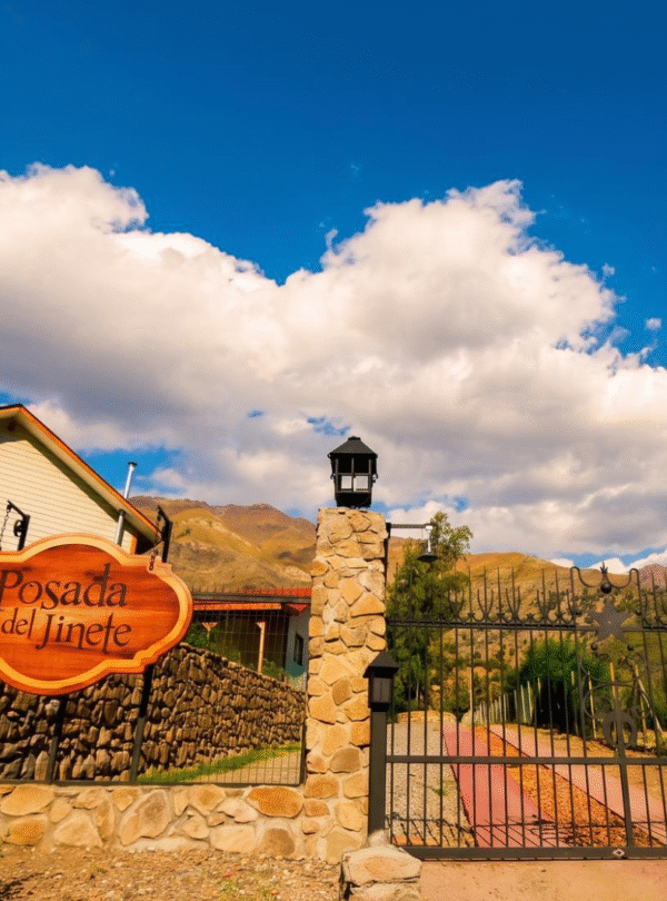 Cabañas Posada del Jinete – El Melocotón, Cajón del Maipo